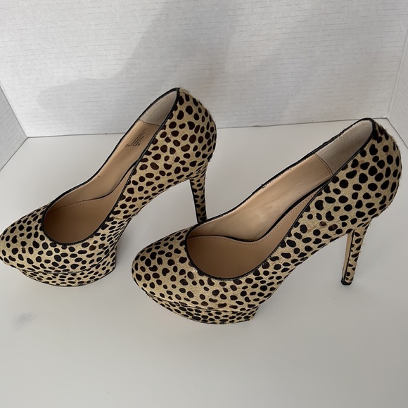 SHOEMINT Jess Dalmation LEOPARD PONY HAIR Platform HEELS WOMEN'S 
Size 9 - Picture 3 of 17